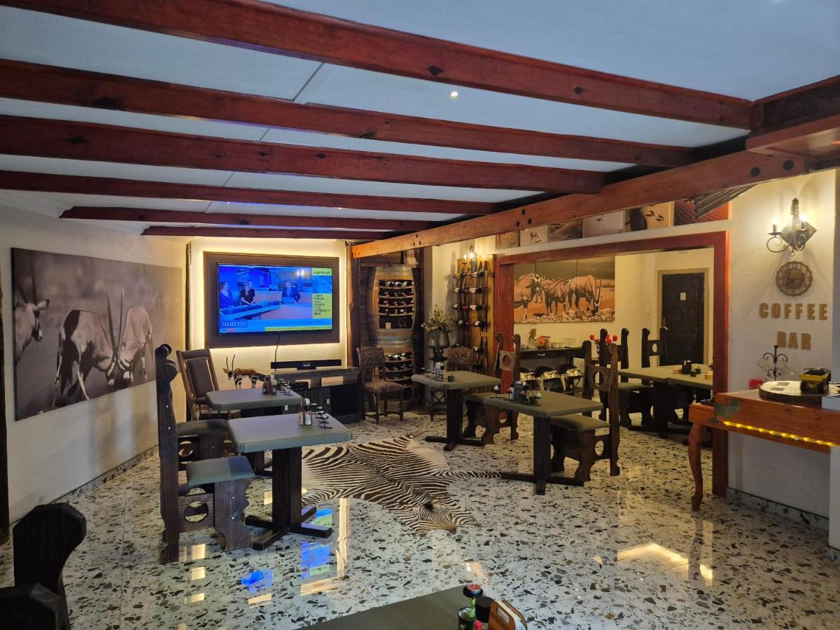 Oryx Guesthouse - B&B