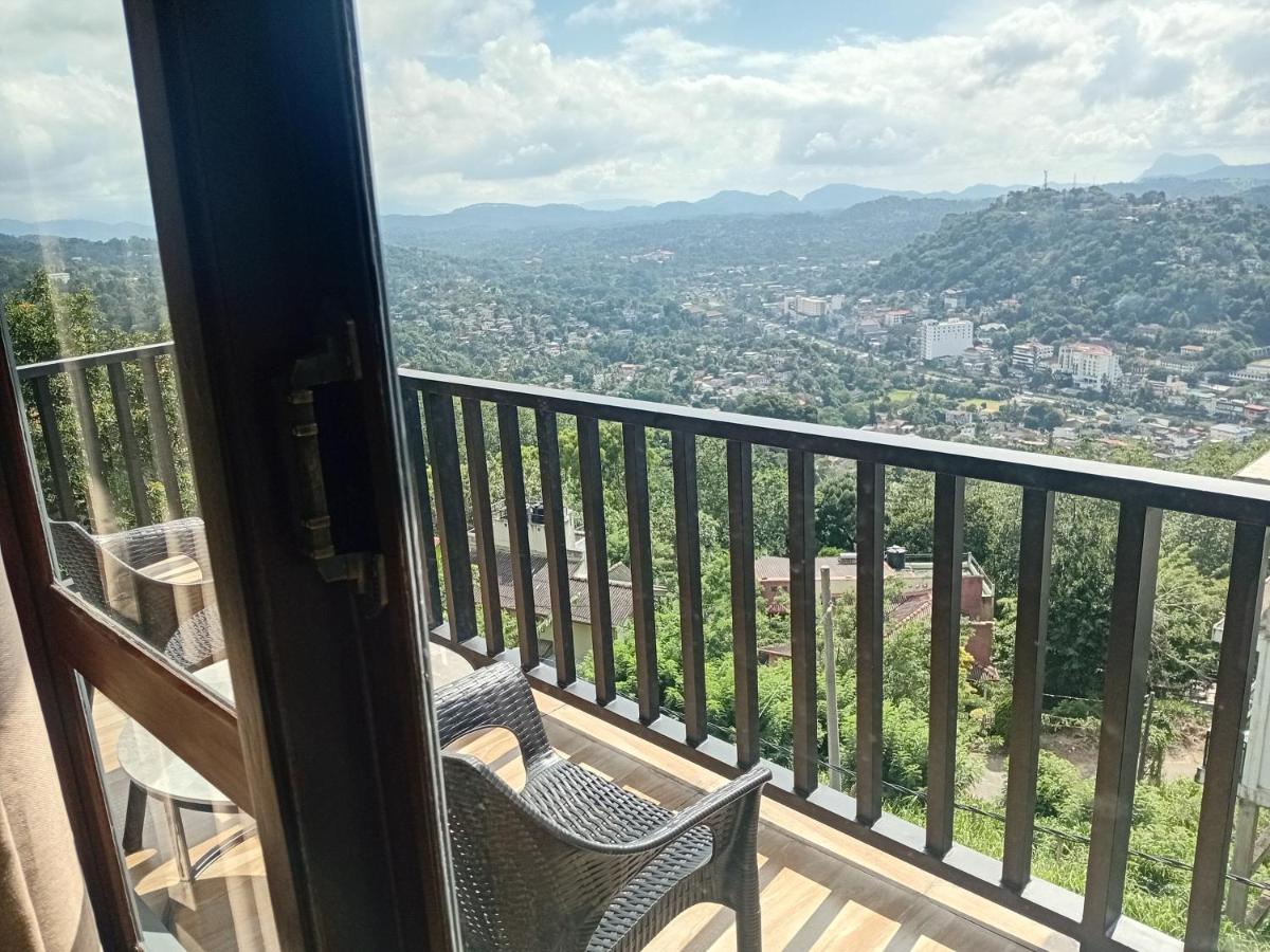 Familienzimmer mit Balkon