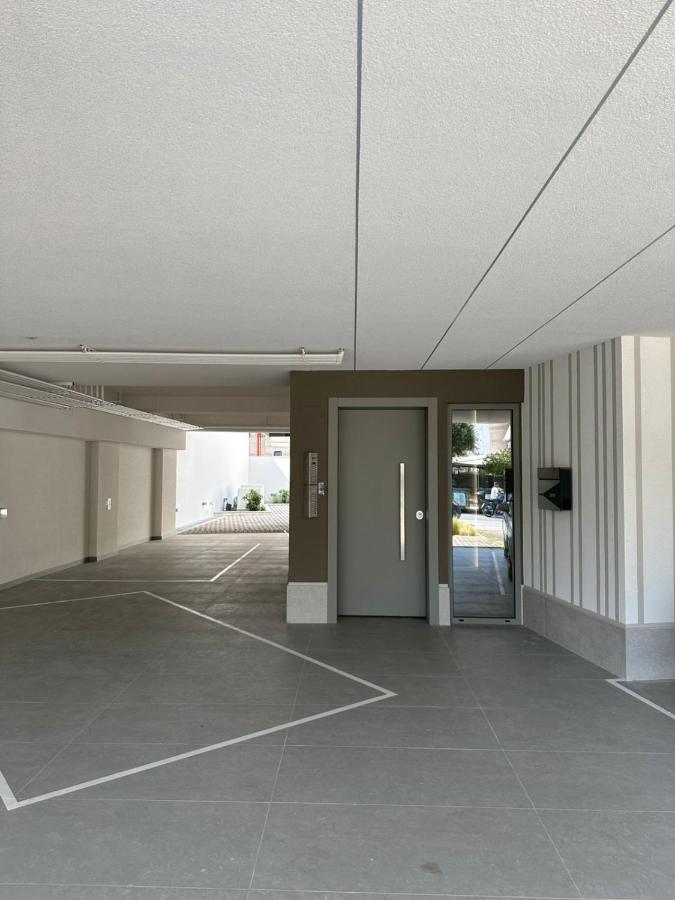 Niarchos Elegant Maisonette - B&B Athens
