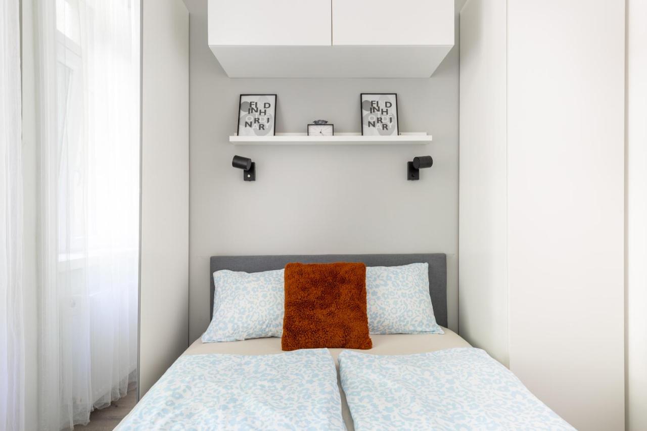 CS14 Gold Apartment - B&B Budapest