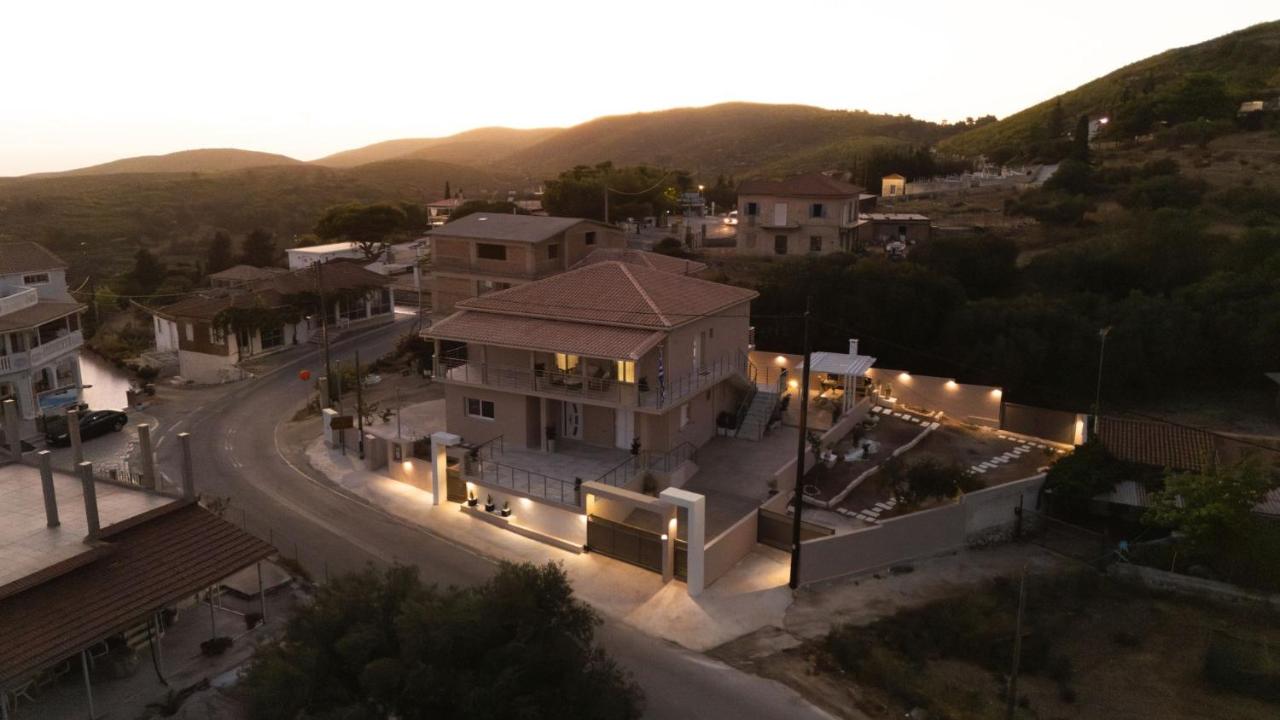 Villa Amada - Spacious & Modern Apartment, by Zantewize - B&B