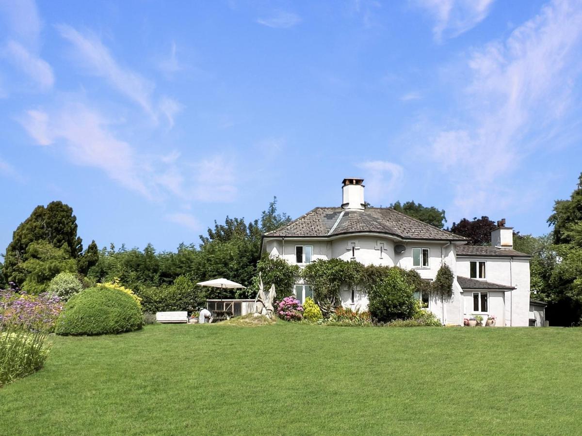 Westcott Cross Cottage, Luxborough - B&B