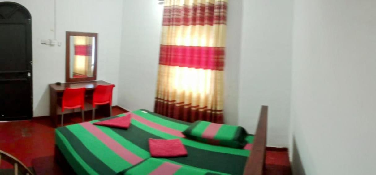 Kelaniya Guest House - B&B