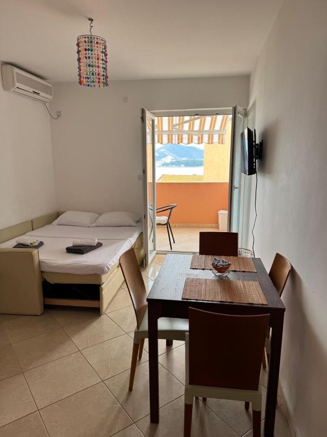 Appartement met 1 Slaapkamer en Uitzicht op Zee