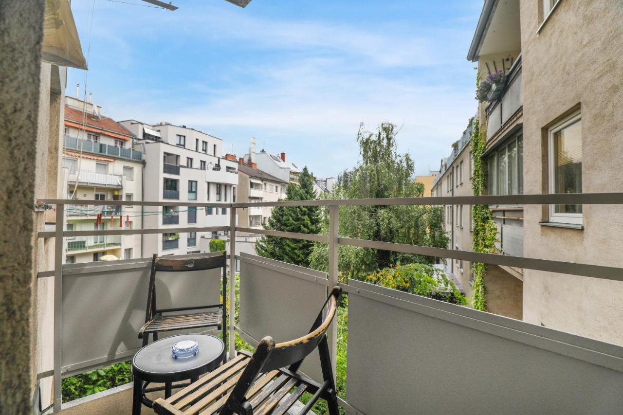 Spacious Smart Home Vienna - B&B