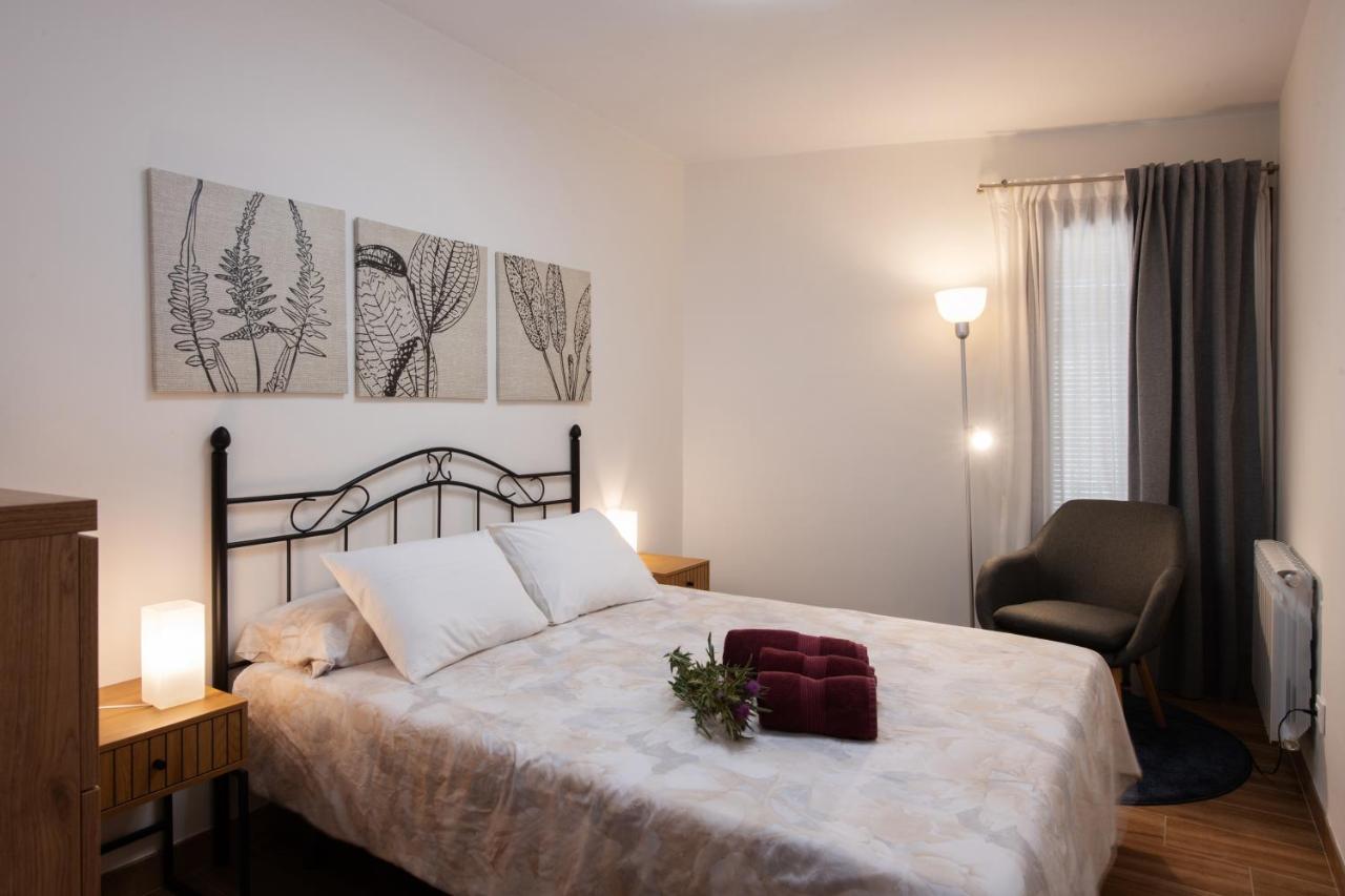 Apartamento de 2 dormitorios con balcón