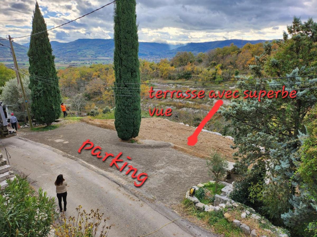 Maison ardéchoise atypique - Bed and Breakfast Chomérac