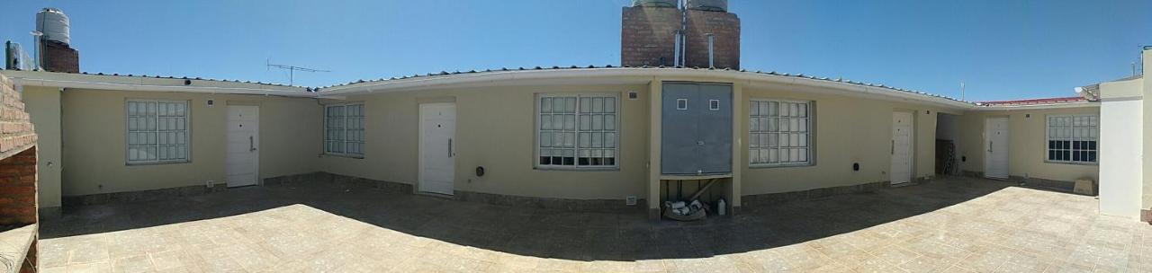 Industrial Eden - B&B Cutral-Có