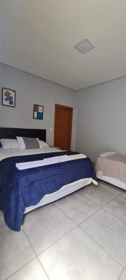 Chambre Triple avec Salle de Bains Privative