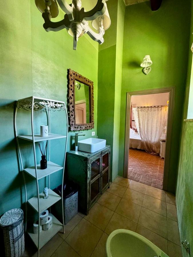 Suite Junior con vistas a la piscina