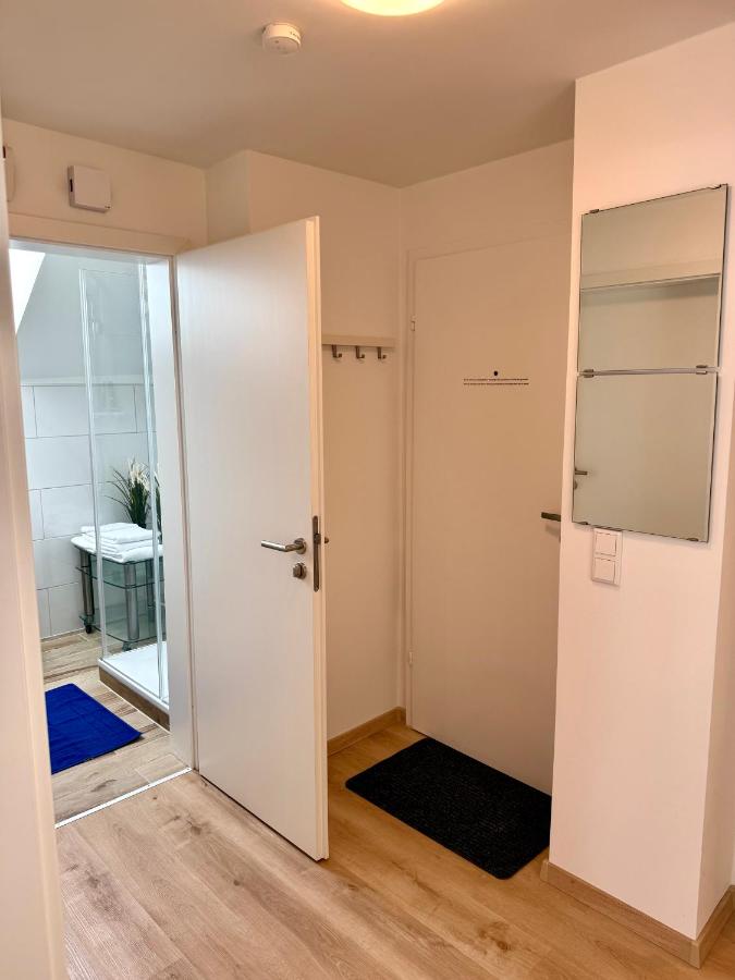 Modern und flexibel wohnen zwischen Köln und Düsseldorf - B&B Langenfeld