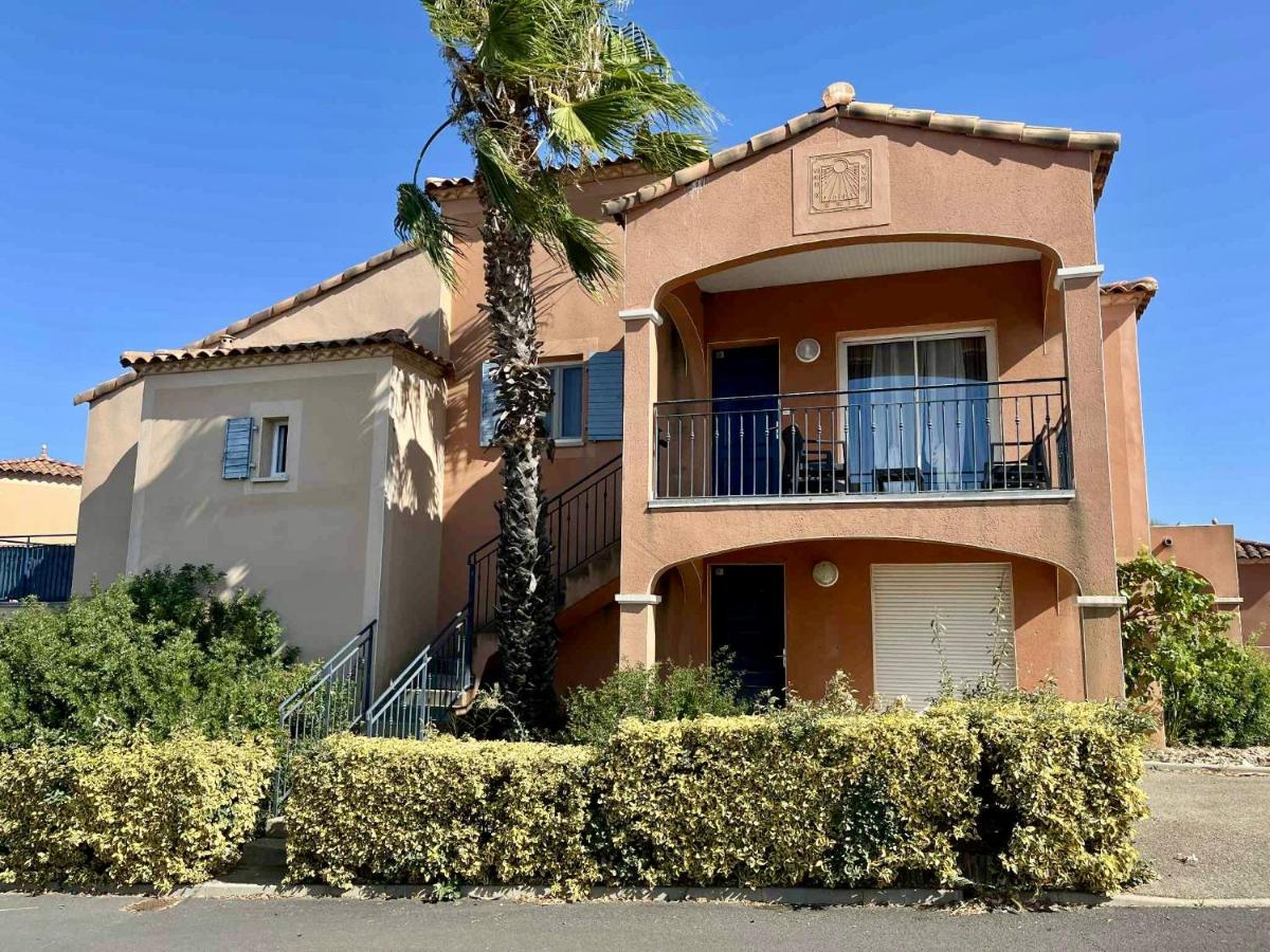 T2 Golf St Thomas ll Clim ll Piscine ll Parking ll Wifi - B&B Béziers