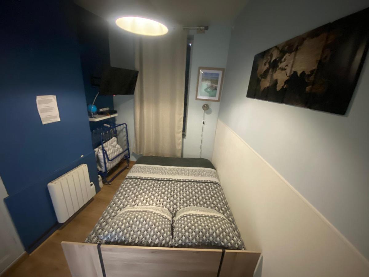 Sympathique logement en rez-de-chaussé, de 21m 2 - Bed and Breakfast Beauvais