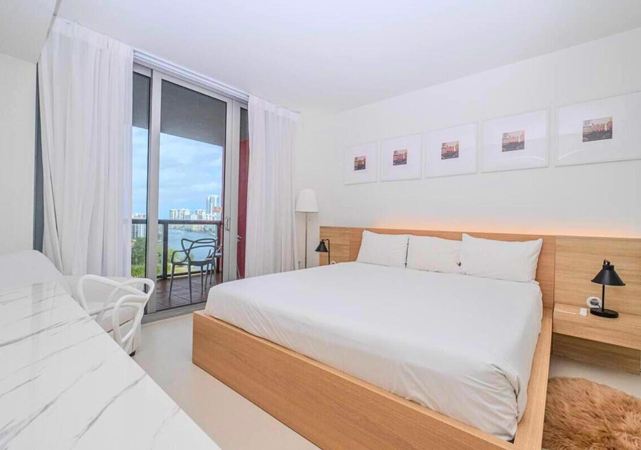 Appartamento con 1 Camera da Letto, Vista Mare e Balcone 