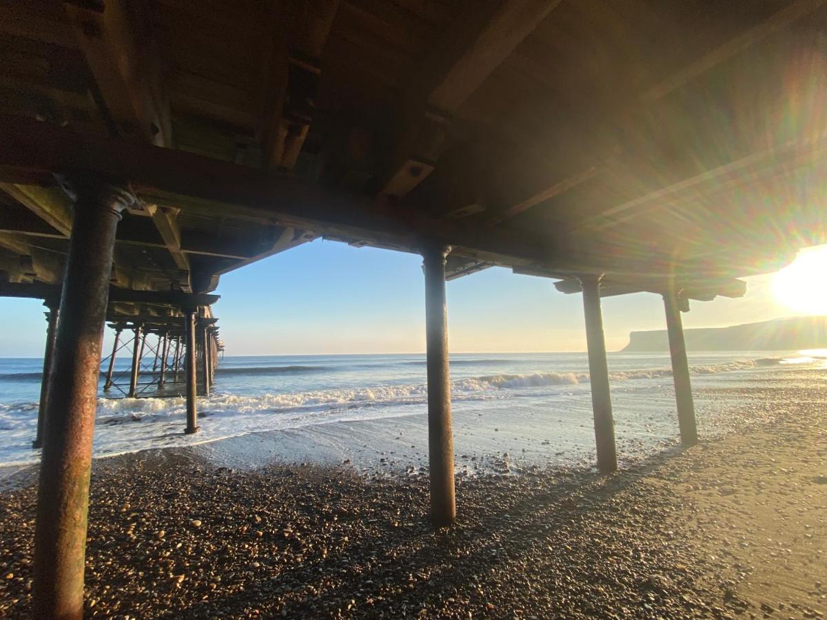 Salty Escape hosted by Pedro - Chambres d’hôtes Saltburn-by-the-Sea