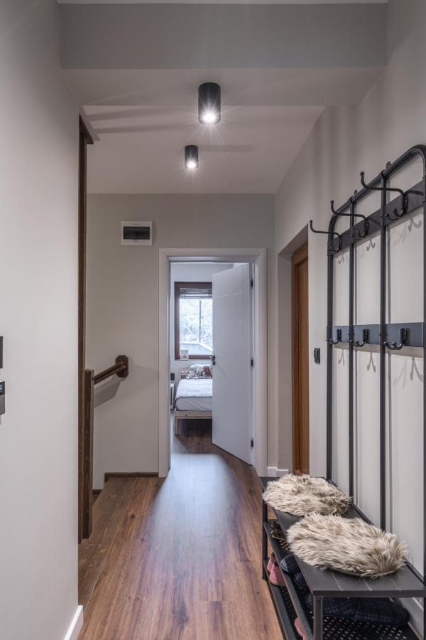 3 Спални - Електрическо Подово Отопление - Бърз WiFi - Веранда - В Гората - Warm Forest Nest Pamporovo - Chambres d’hôtes Pamporovo
