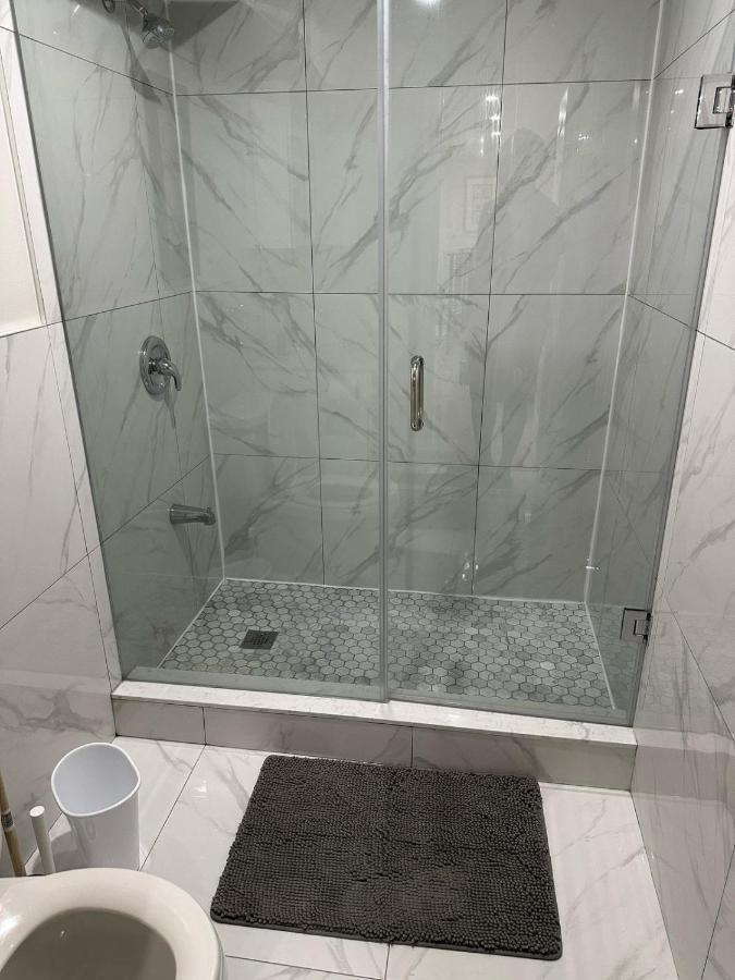 Cozy 1 Bedroom Apartment - B&B Brampton