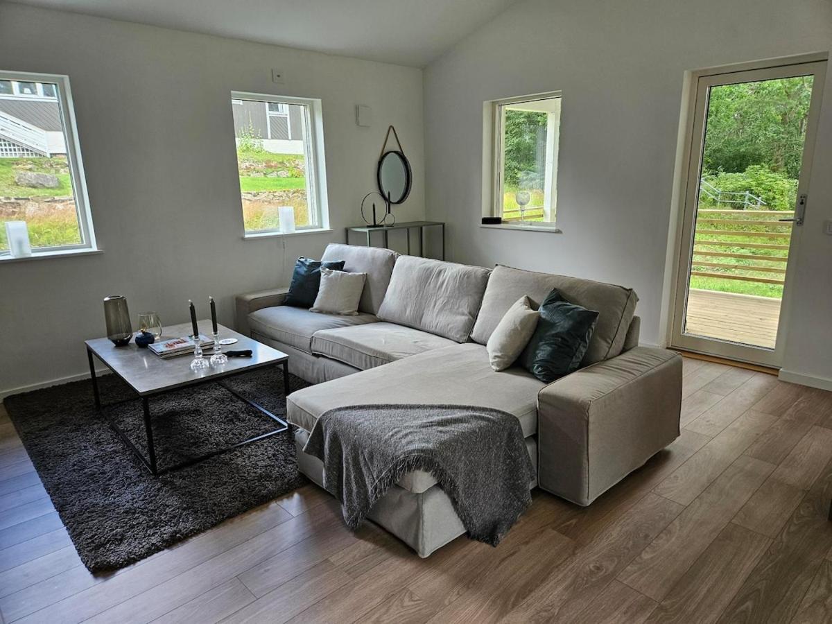 Vacation home near lake and nature - B&B Munkedal