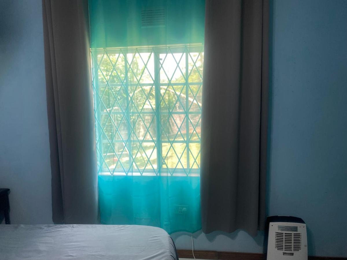 Mandeville apartment - B&B