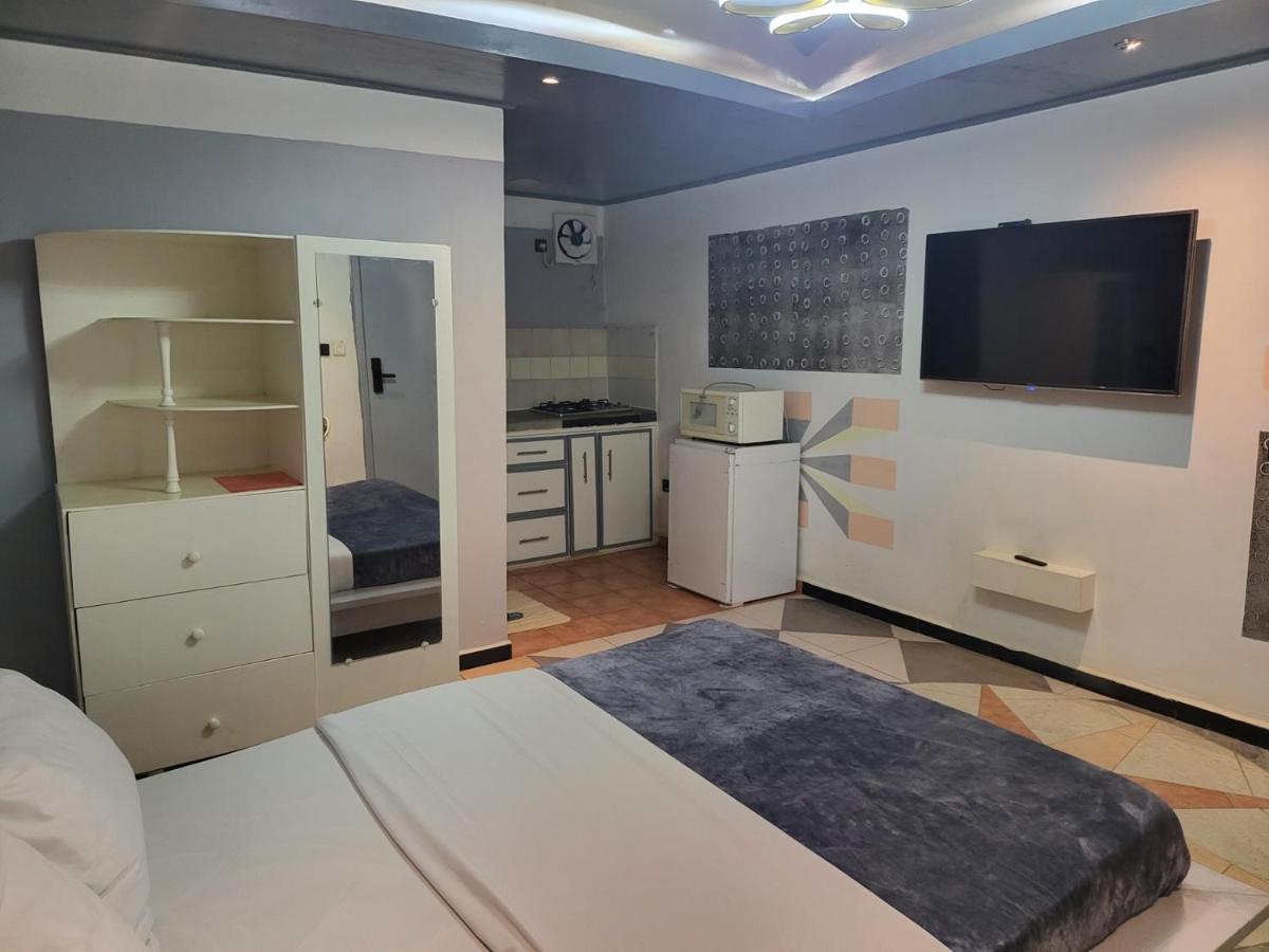 Ndouha House - B&B