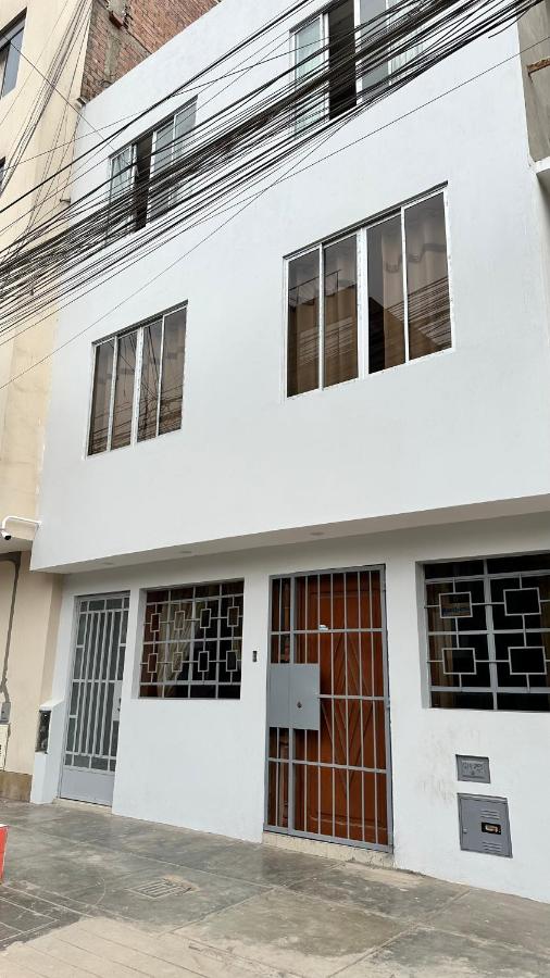 Habitación privada a 20 min del aeropuerto de Lima - B&B Lima