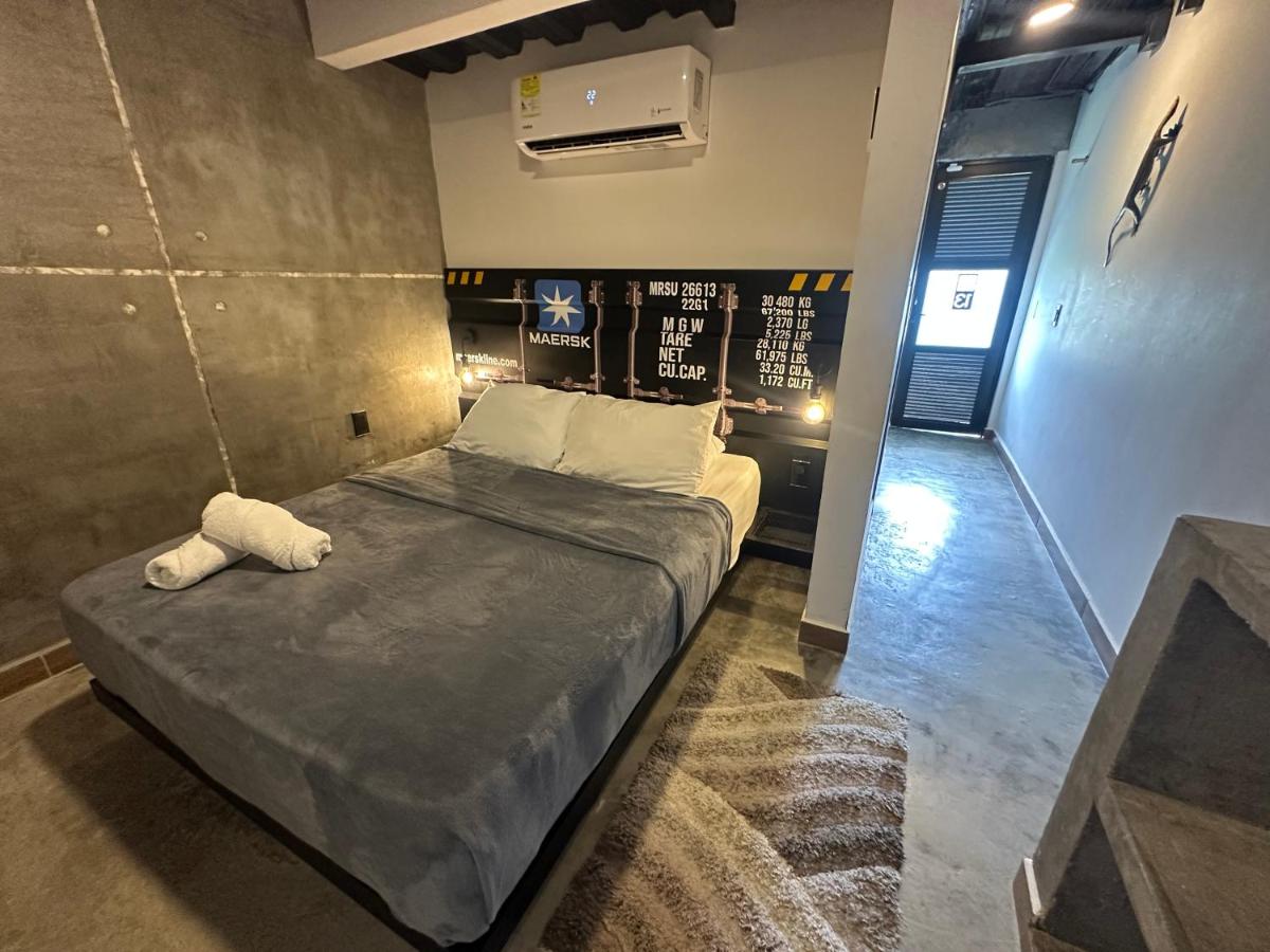 Double Room with Bath and air conditioning