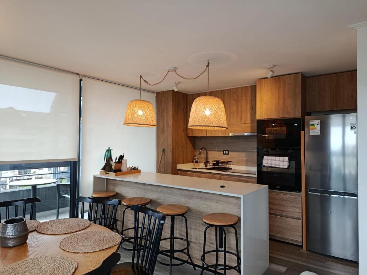 HOM I Vista al Lago Depto con Estacionamiento - B&B