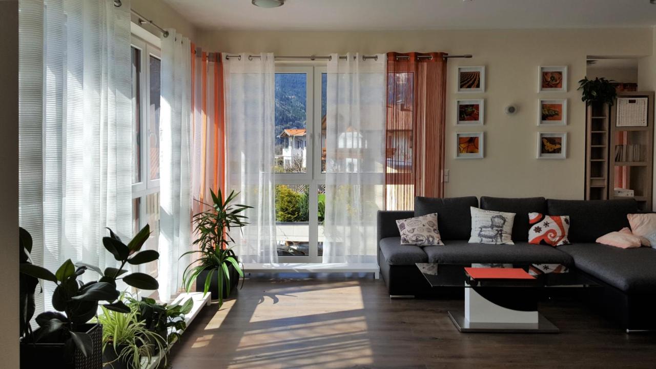 B&B Oberlienz - Ferienwohnung Dolomitenpanorama - Bed and Breakfast Oberlienz