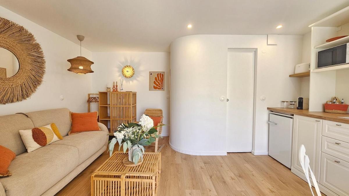 Splendide Studio parking clim terrasse - B&B Sanary-sur-Mer