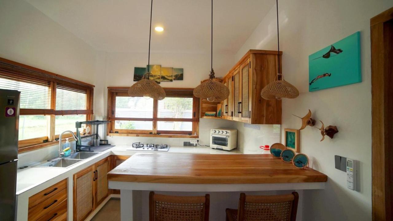Skyline Villa Amed - 2 BR with Private Pool and Rooftop Views - Ferienwohnung Amed