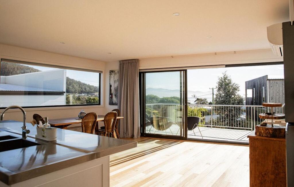 SALT #2 - Rear Unit - B&B Bicheno