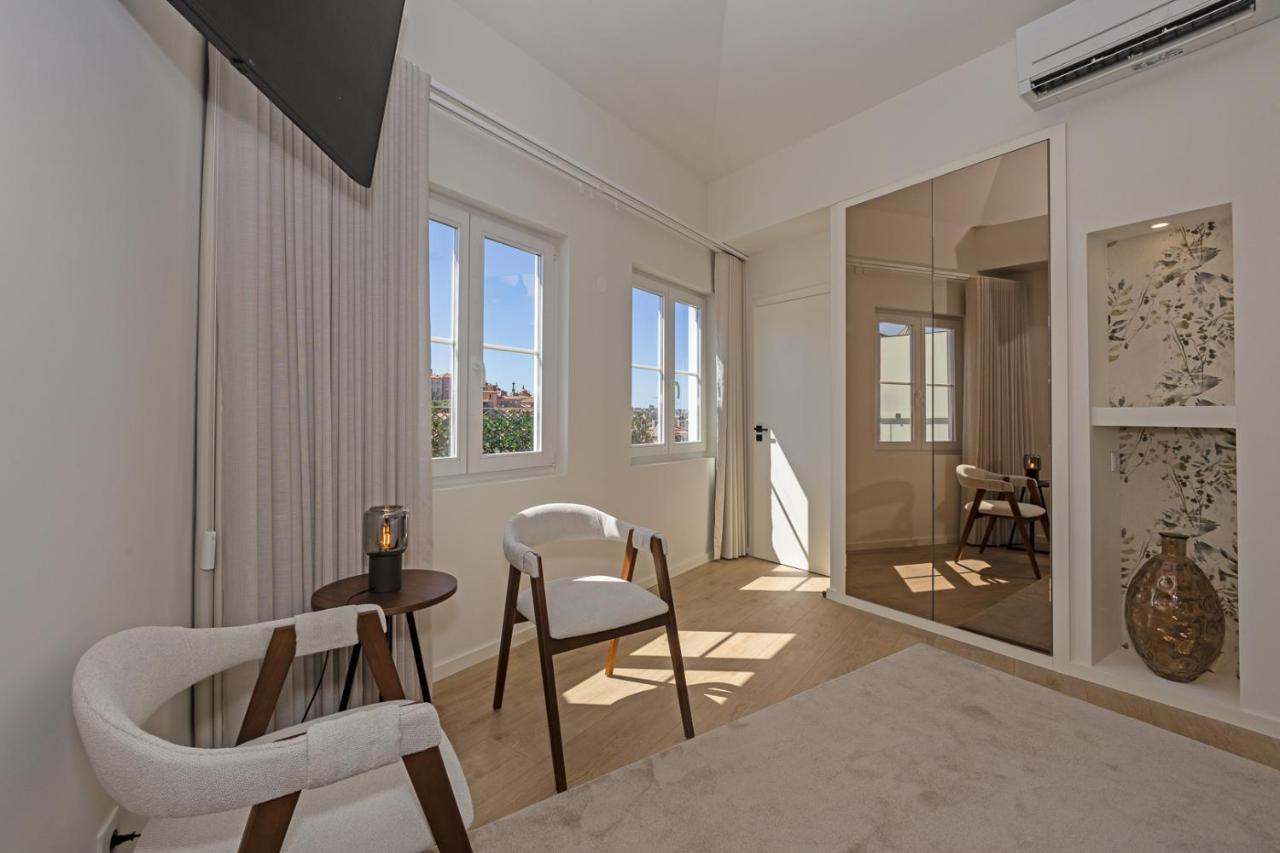 One-Bedroom Apartment with Balcony and City View