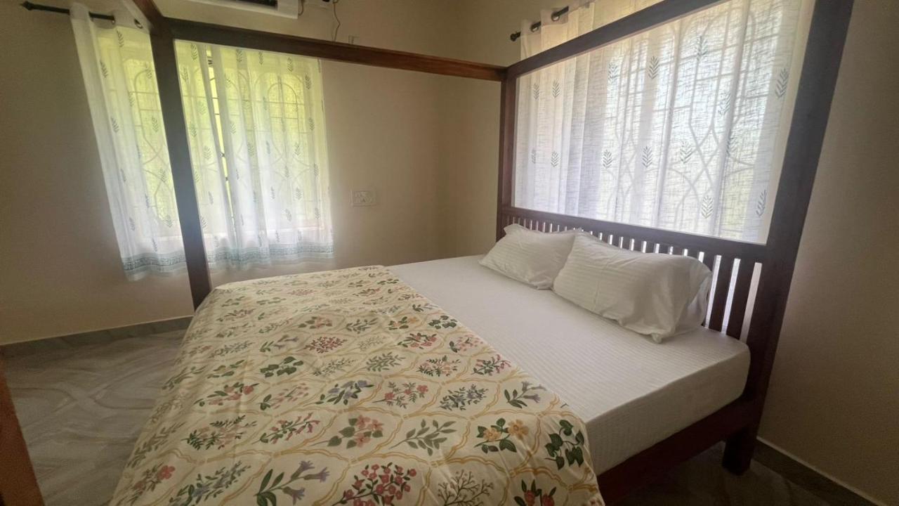 Karthik Athiratha - B&B Malpe