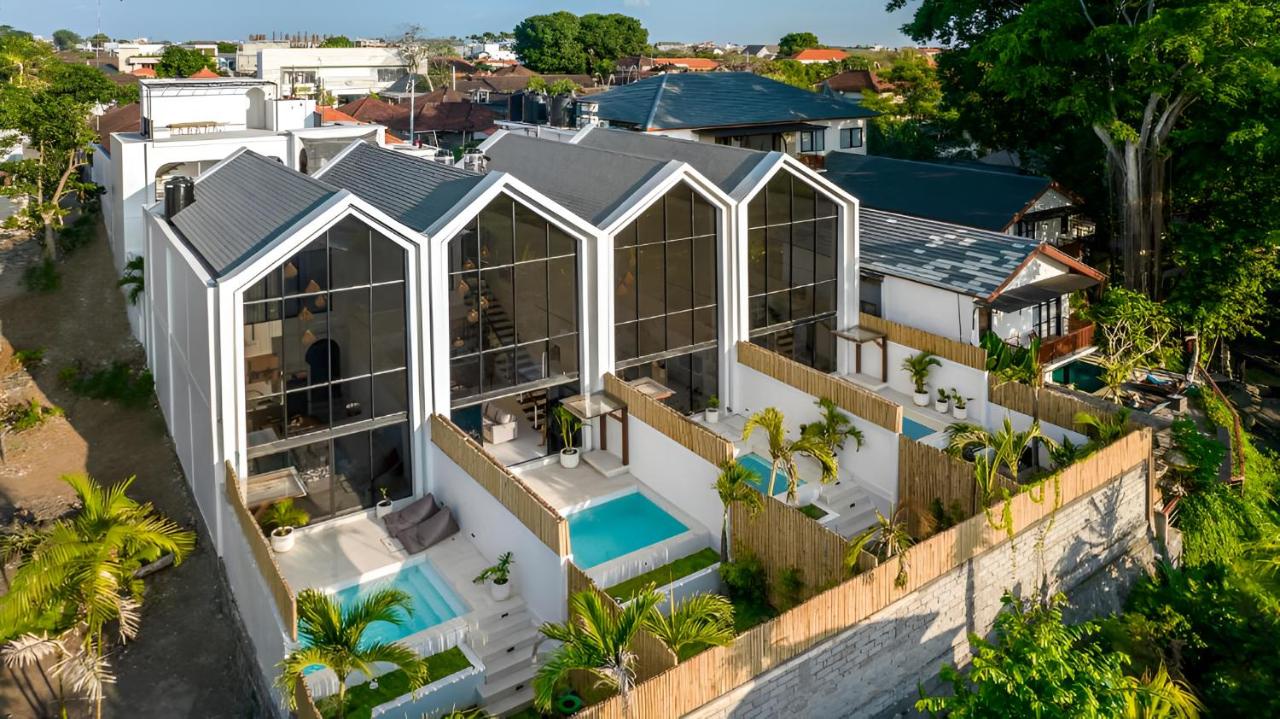 Luxurious 2 Bedroom Villa in Canggu, 8 Minutes from Beach - Chambres d’hôtes Canggu