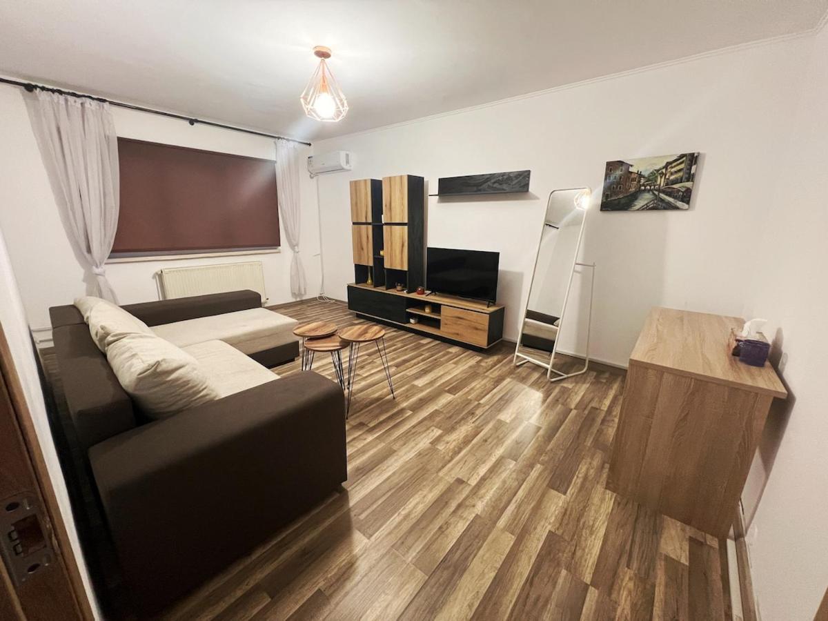 Romanescu Park Apartment - Ferienwohnung Craiova