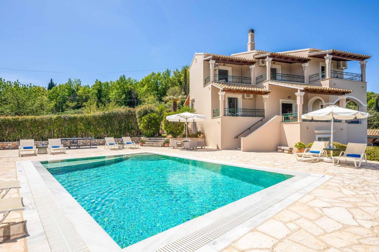 Villa Nafsika - B&B
