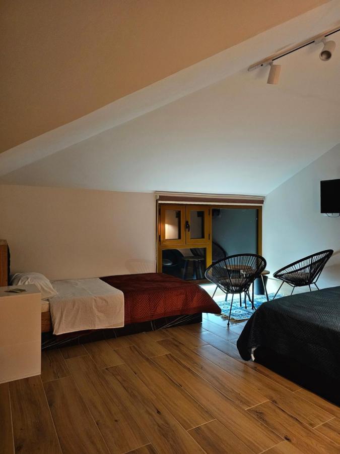 Triple Room with Mountain View