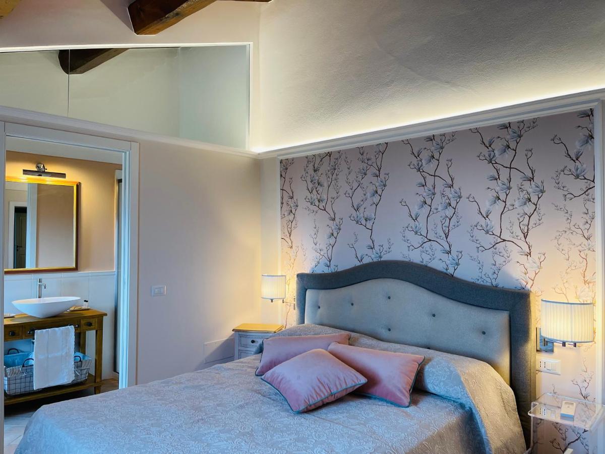 Two-Bedroom Deluxe Apartment