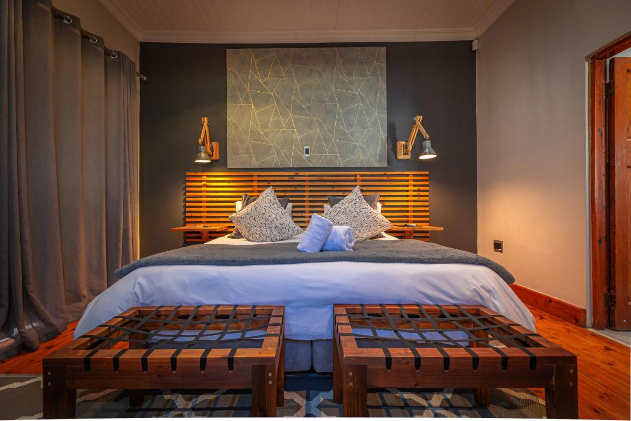 Deluxe Zimmer mit Kingsize-Bett