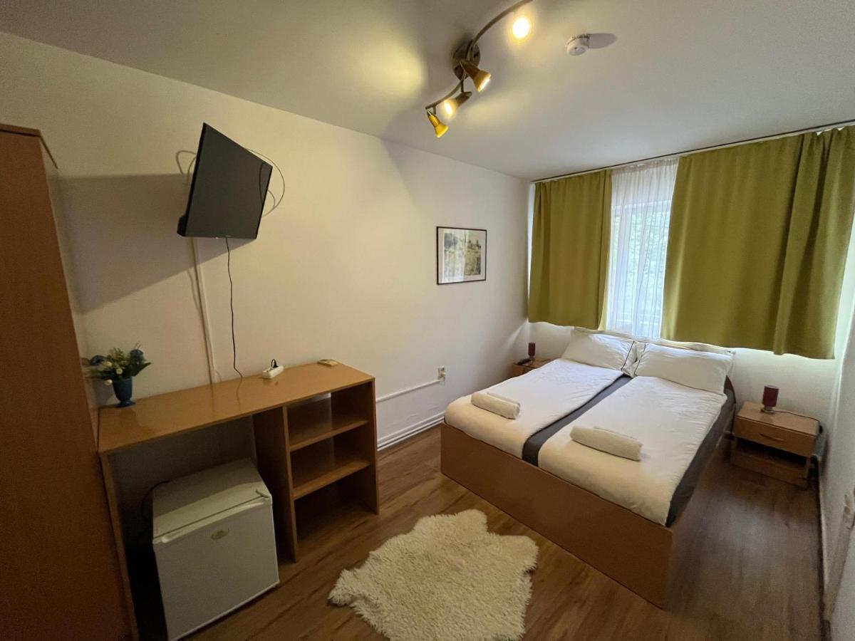 Habitación Doble con baño privado