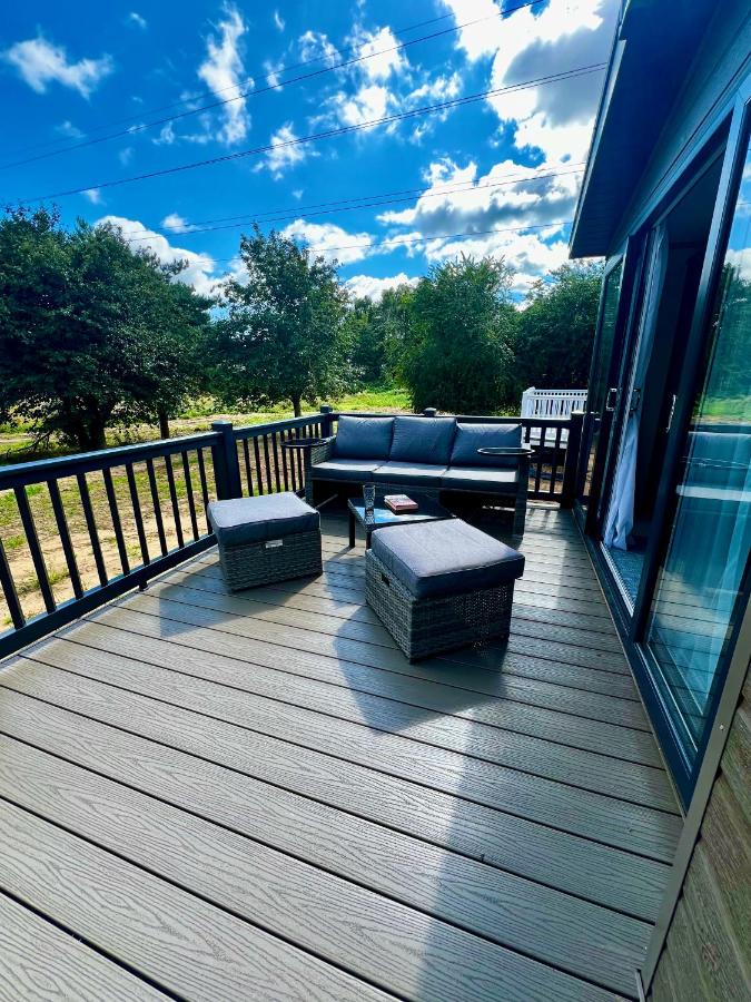 Whispering Pines - Bed and Breakfast Great Yarmouth