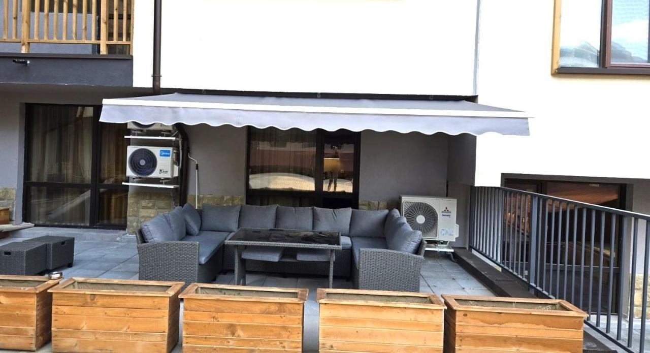 Incredible 2BDR with Veranda and House-like Feel - B&B Bansko