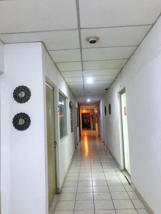 Hostal 5224 - B&B