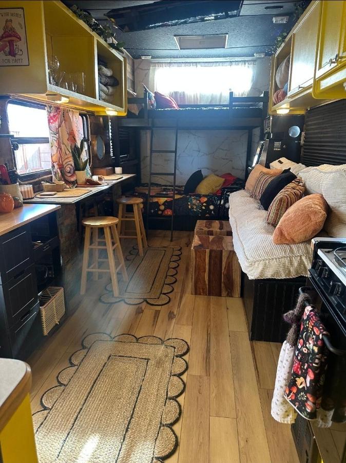Elegant Wonderland Oasis On The River - B&B Bullhead City