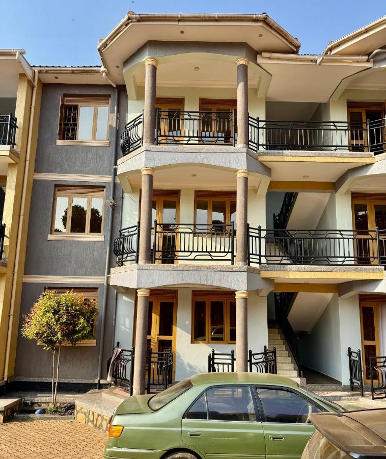 Kimani's Haven - B&B Kampala