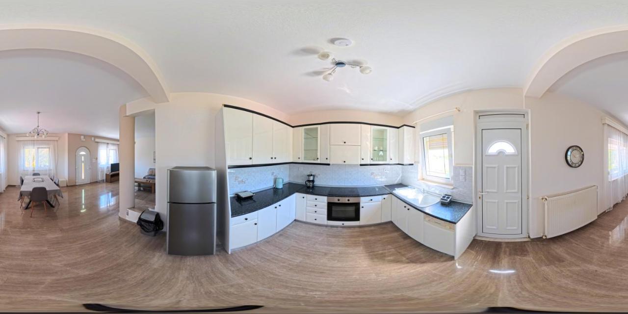 Villa Morfi 1 - Ferienwohnung Alexandroupolis