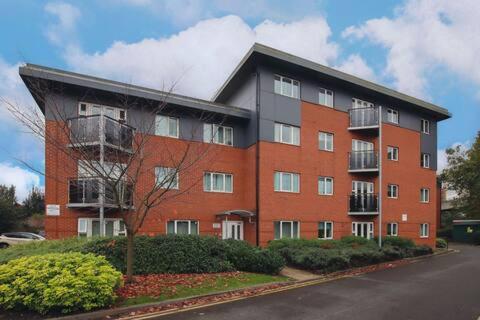 The Breeze - B&B Coventry