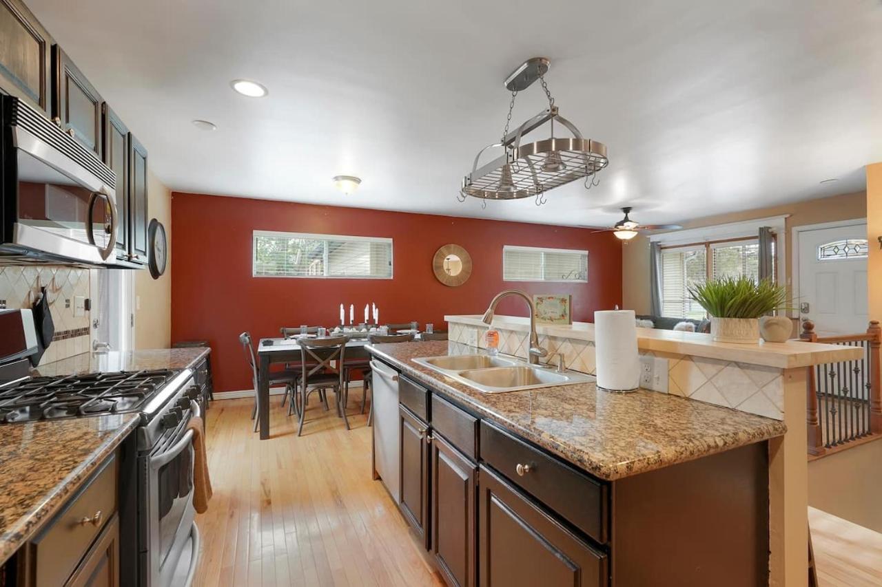 Family-friendly 5br W Luxury Spa & Patio Bbq - B&B