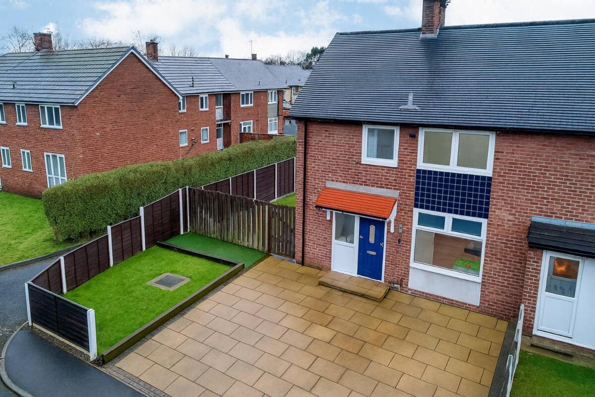 Modern 3BR Stay Pet Friendly Garden with Parking - B&B