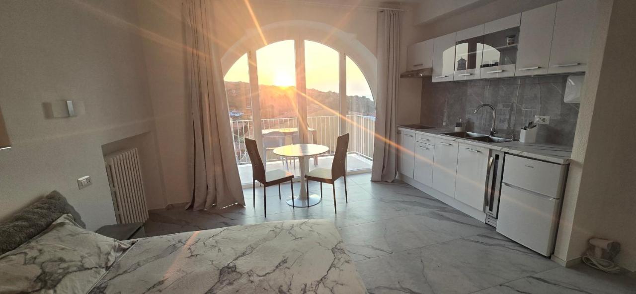SeaView Rooms - Bed and Breakfast Santa Teresa Gallura